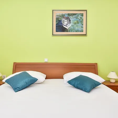 Apartments Mustapic Makarska Exterior foto
