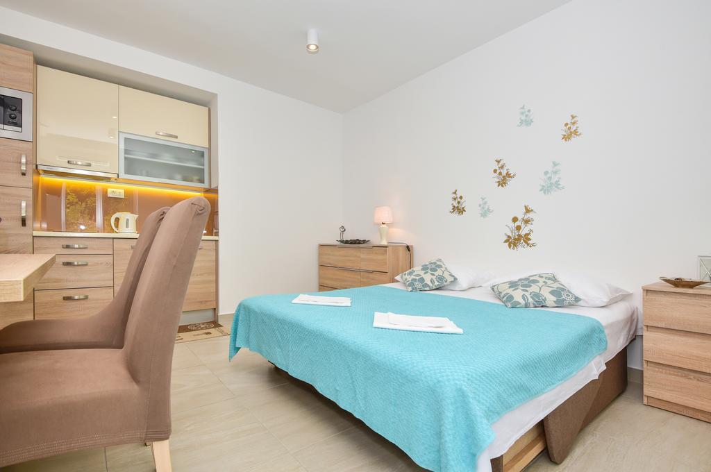 Mustapic Apartment Makarska